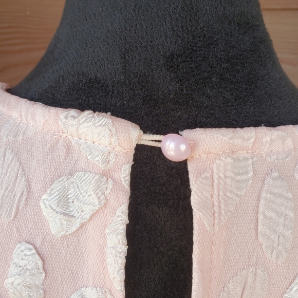 TCEC Light Pink Floral Textured Women's Bubble Sleeve Blouse Size Small NWOT - Picture 11 of 13